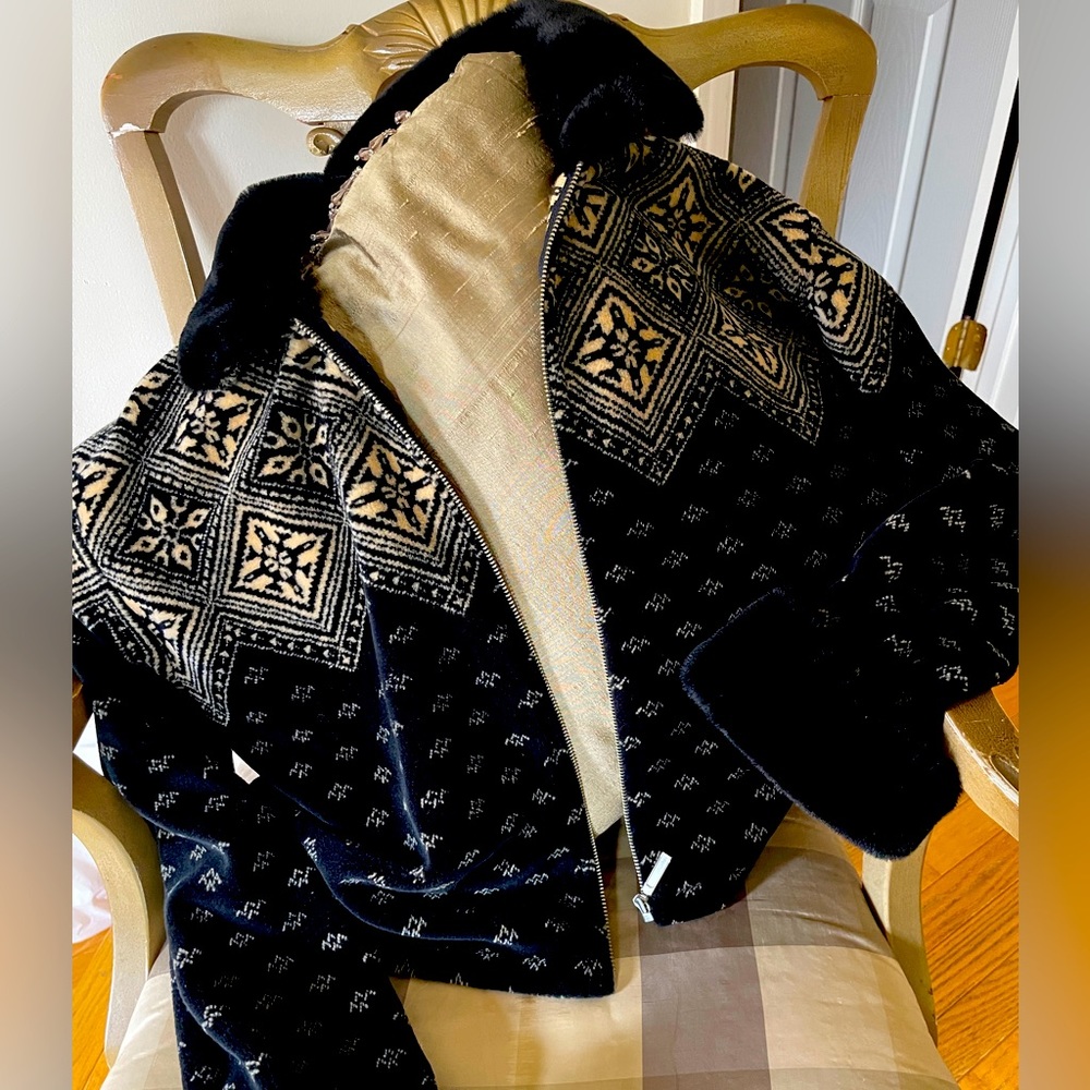 🦬 Yellowstone Vibe  Faux Fur /Fleece Jacket